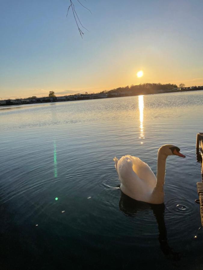 Sunscape Breaks At Tattershall Lakes Otel Dış mekan fotoğraf